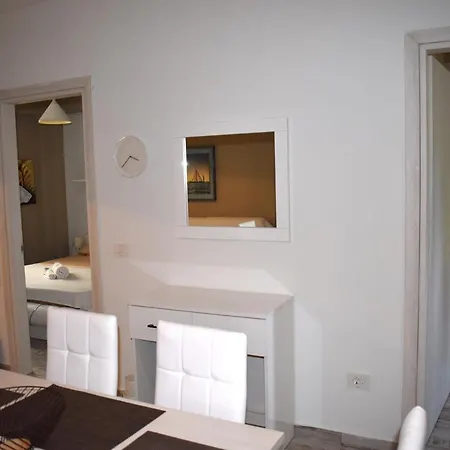 The Sea Stars, Front House Tatil Evi *