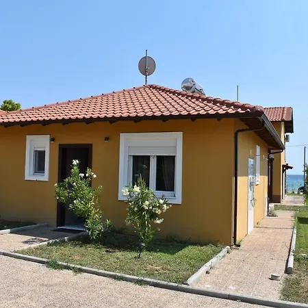 The Sea Stars, Front House Tatil Evi